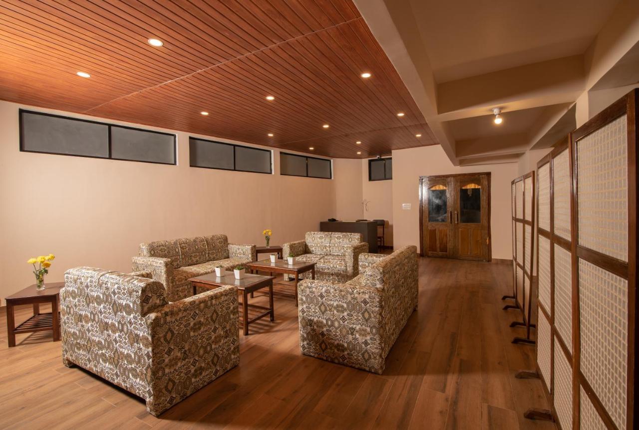 Hotel Shambhala 甘托克 外观 照片
