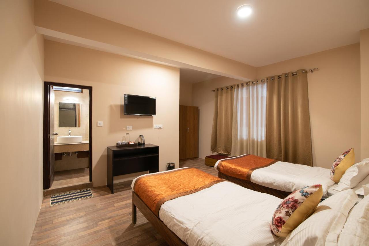 Hotel Shambhala 甘托克 外观 照片