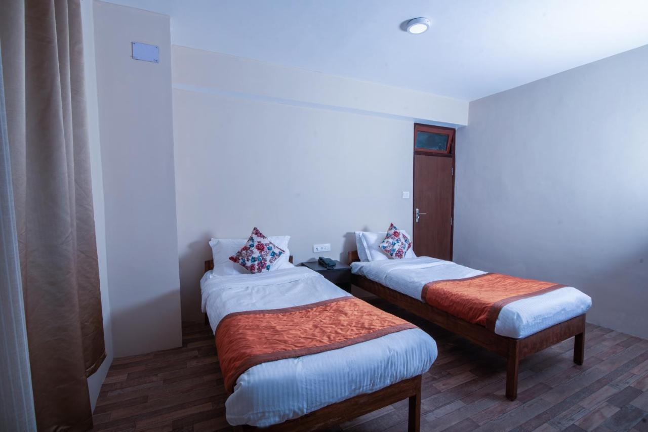 Hotel Shambhala 甘托克 外观 照片