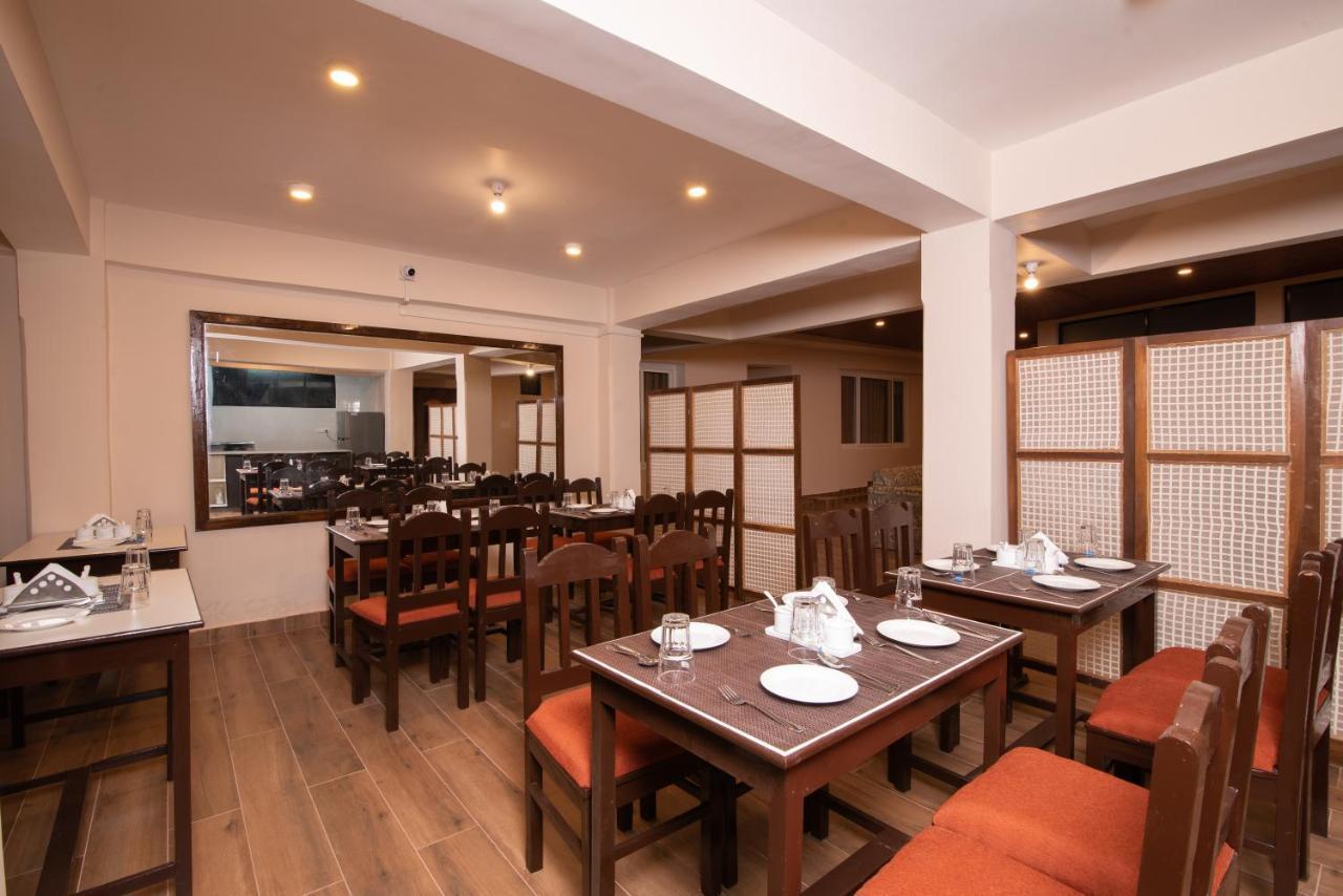 Hotel Shambhala 甘托克 外观 照片