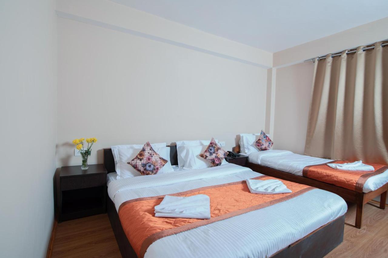 Hotel Shambhala 甘托克 外观 照片