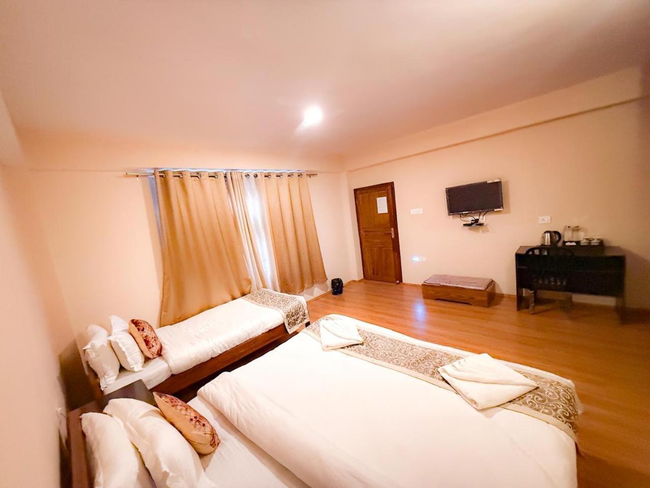 Hotel Shambhala 甘托克 外观 照片